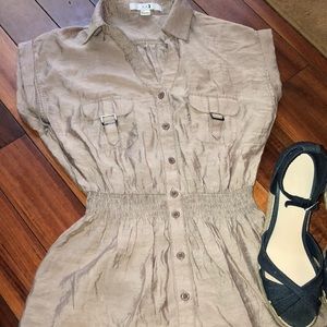 Forever 21 Tops - XXI Tan Blouse Forever 21 Tops - XXI Tan Blouse
